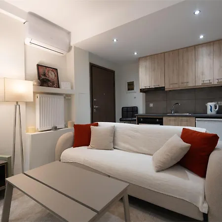 Seabreeze Luxury Condo In Flisvos Marina Athens Exterior photo