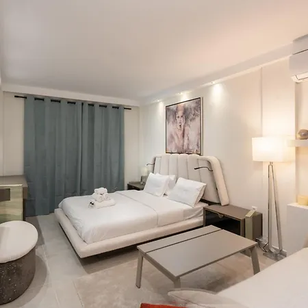 Seabreeze Luxury Condo In Flisvos Marina Athens Exterior photo