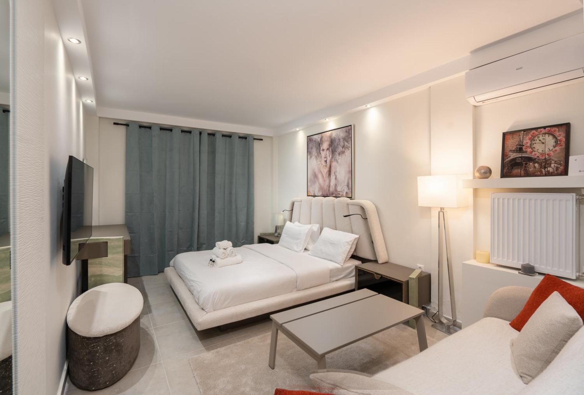 Seabreeze Luxury In Flisvos Marina Apartment *